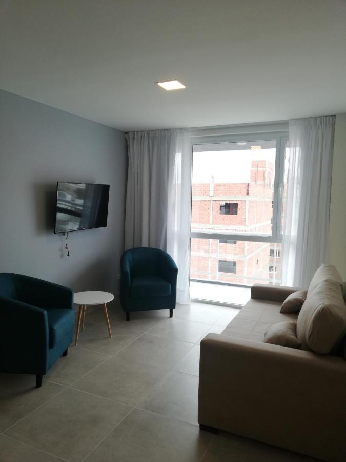 Cq Mitre Aparthotel Пуерто Мадрин Екстериор снимка
